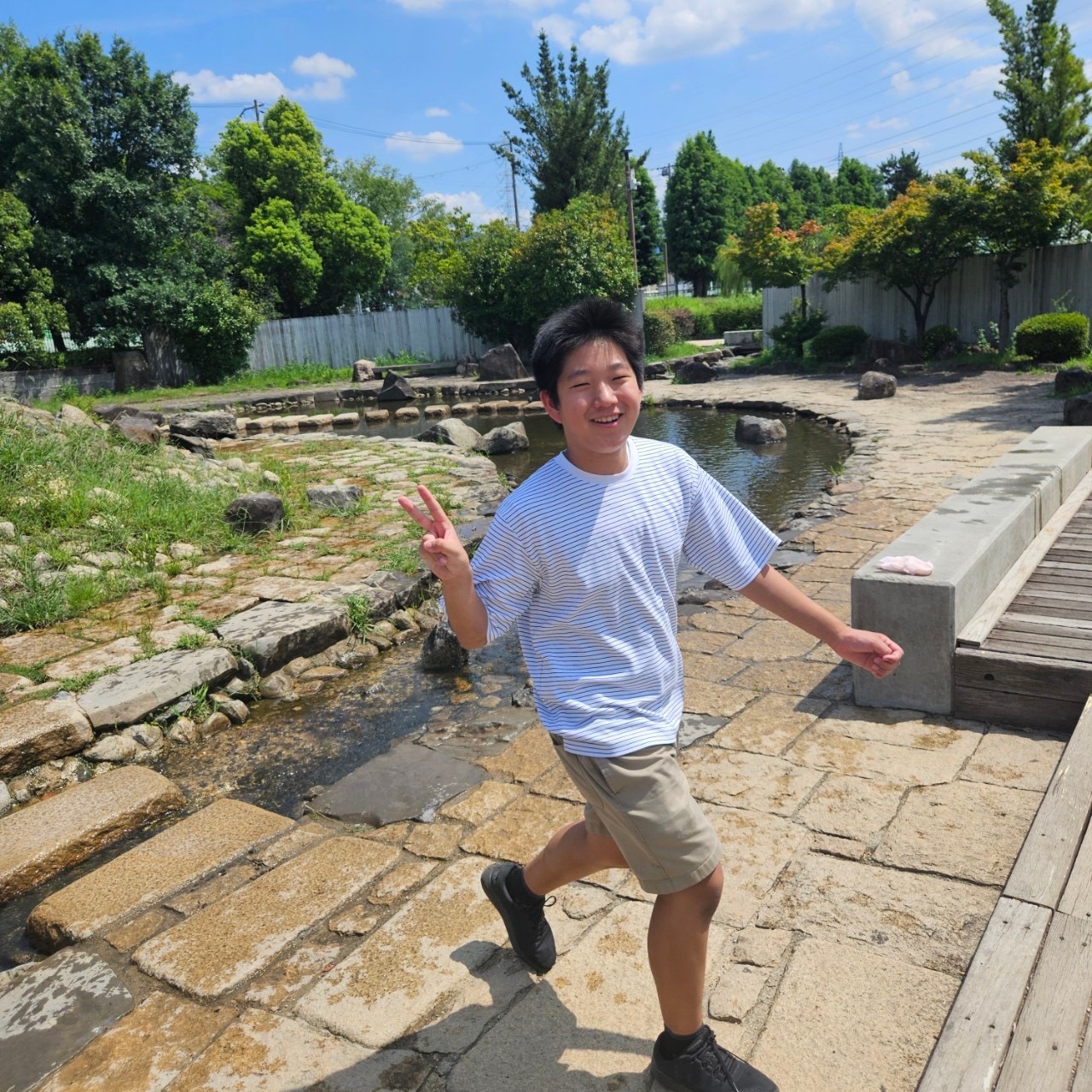 大阪市浪速区の放課後等デイサービスオハナピース大阪日本橋の弁天池公園へおでかけ